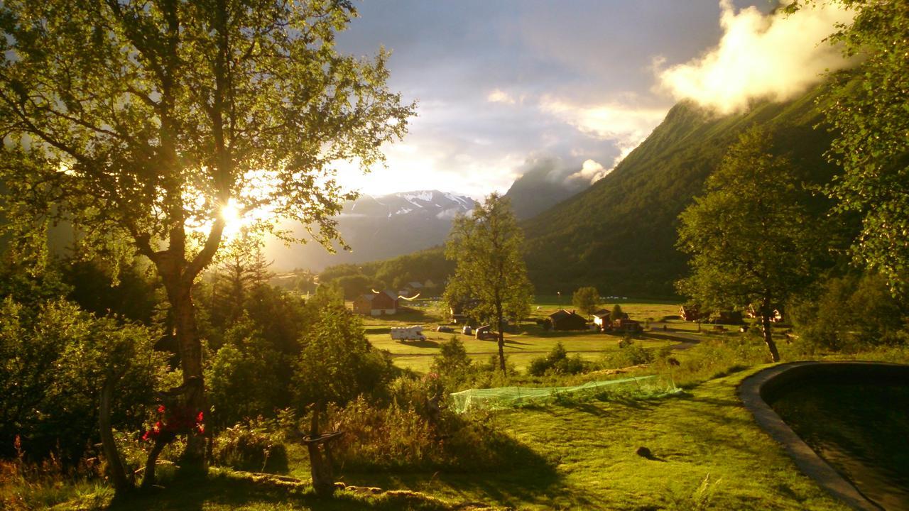 Dalen Gaard Camping Og Hytter Гайрангер Екстериор снимка